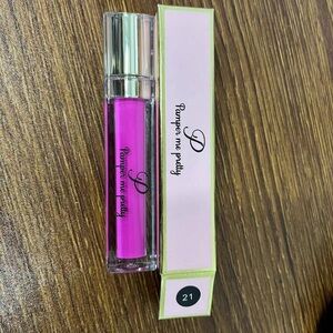 Long lasting lip color